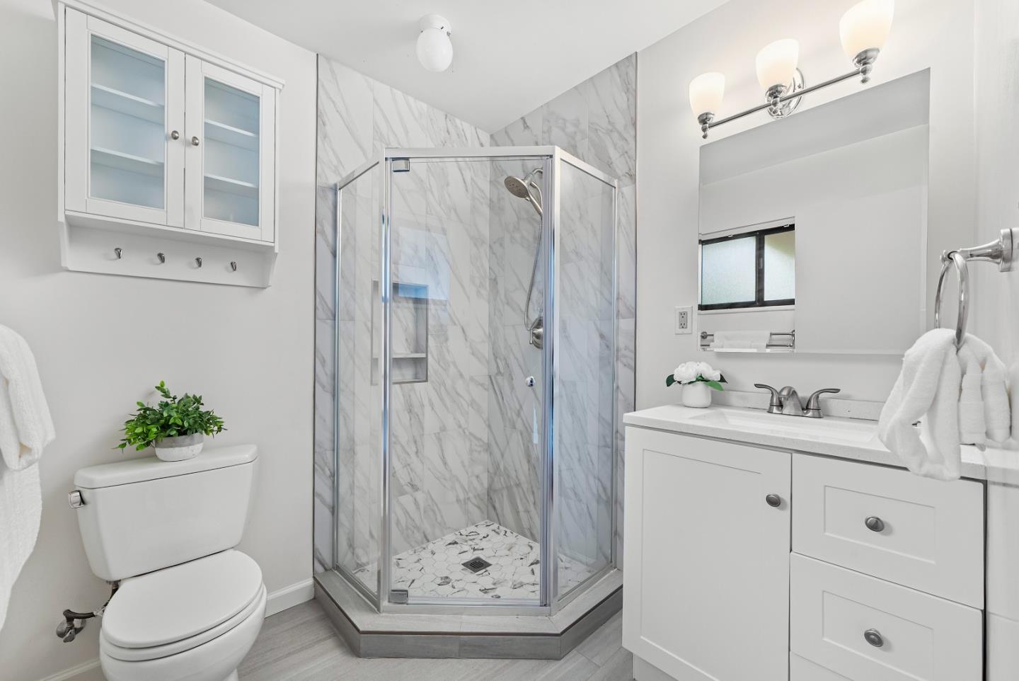 Detail Gallery Image 25 of 43 For 50 Jordan Pl, Palo Alto,  CA 94303 - 4 Beds | 2 Baths