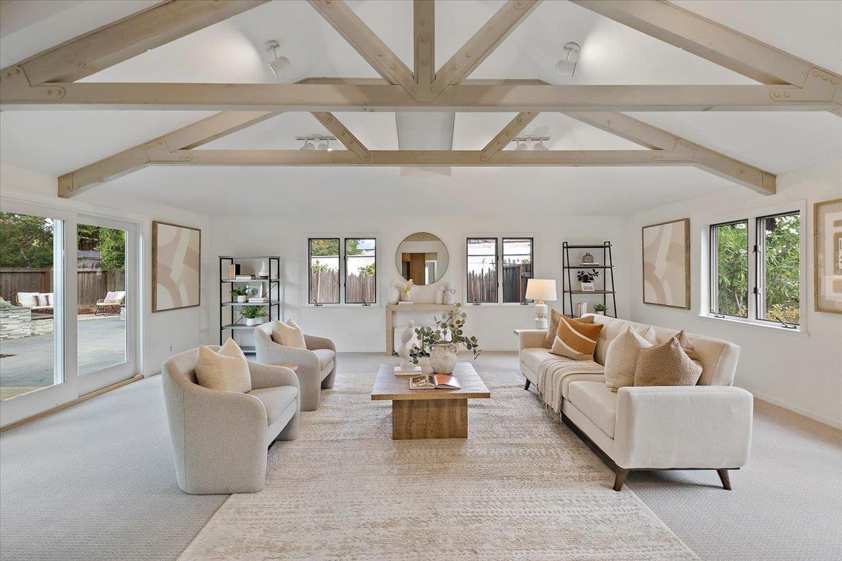 Detail Gallery Image 12 of 35 For 156 Beverly Ln, Los Altos,  CA 94022 - 3 Beds | 2 Baths