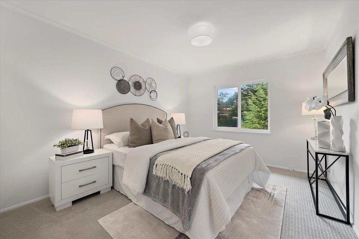 Detail Gallery Image 19 of 35 For 156 Beverly Ln, Los Altos,  CA 94022 - 3 Beds | 2 Baths