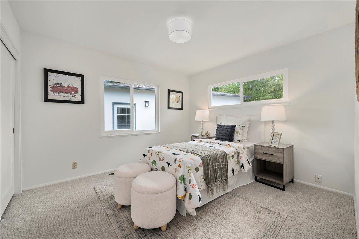 Detail Gallery Image 21 of 35 For 156 Beverly Ln, Los Altos,  CA 94022 - 3 Beds | 2 Baths