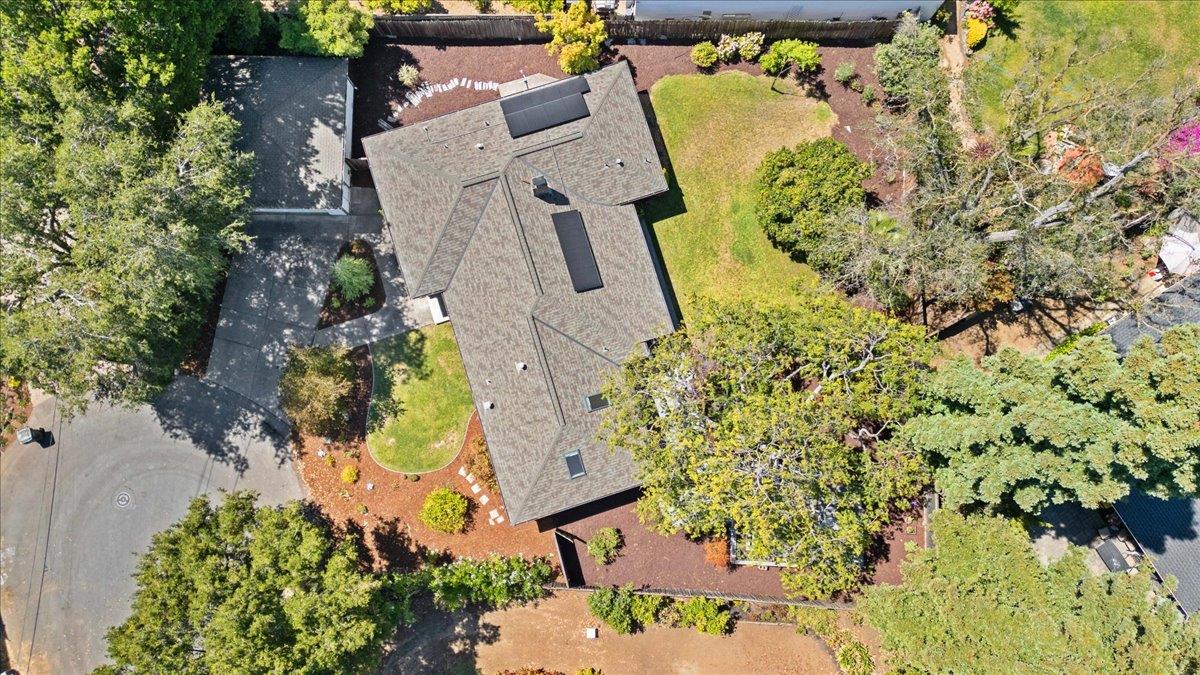 Detail Gallery Image 32 of 35 For 156 Beverly Ln, Los Altos,  CA 94022 - 3 Beds | 2 Baths