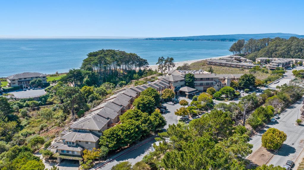 Detail Gallery Image 4 of 29 For 123 Seascape Resort Dr #123,  Aptos,  CA 95003 - 1 Beds | 1 Baths