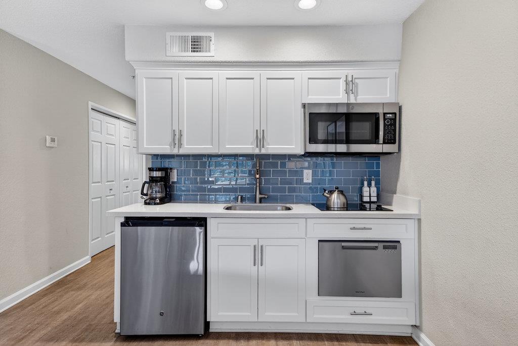 Detail Gallery Image 9 of 29 For 123 Seascape Resort Dr #123,  Aptos,  CA 95003 - 1 Beds | 1 Baths