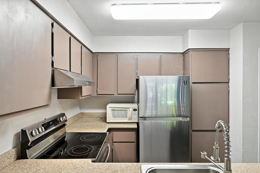 Detail Gallery Image 9 of 22 For 39149 Guardino Dr #256,  Fremont,  CA 94538 - 1 Beds | 1 Baths