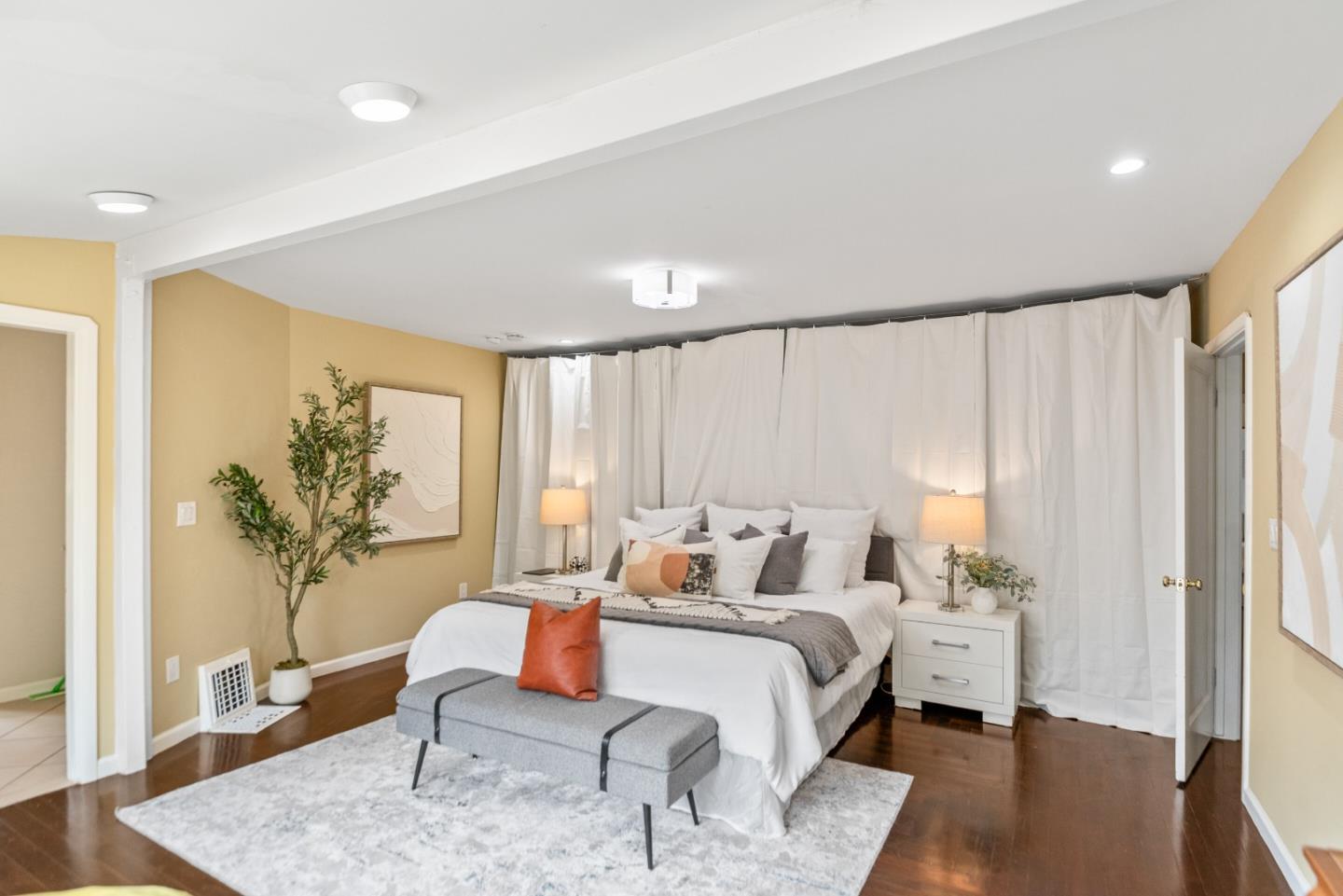 Detail Gallery Image 18 of 32 For 196 Douglane Ave, Santa Clara,  CA 95050 - 3 Beds | 2 Baths