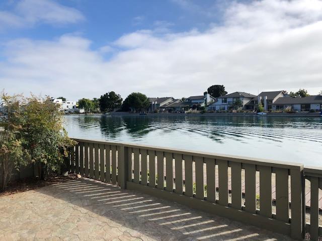 Detail Gallery Image 4 of 15 For 833 Columba Ln, Foster City,  CA 94404 - 3 Beds | 2/1 Baths