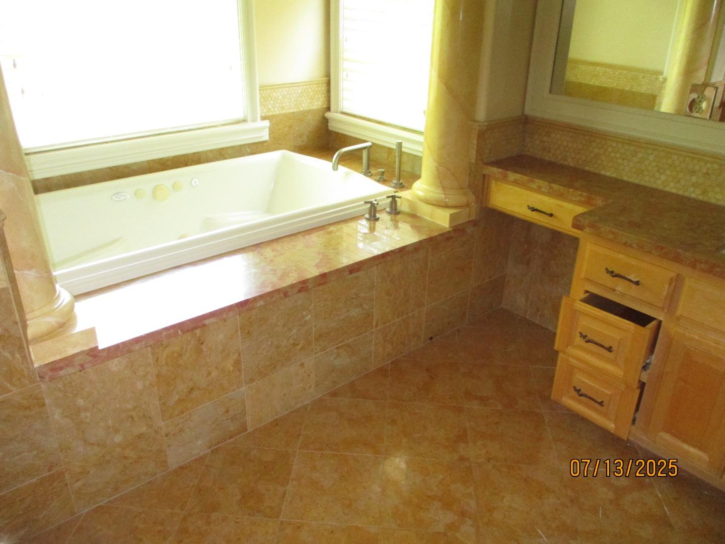 Detail Gallery Image 19 of 19 For 15520 Quito Rd, Monte Sereno,  CA 95030 - 5 Beds | 6/1 Baths