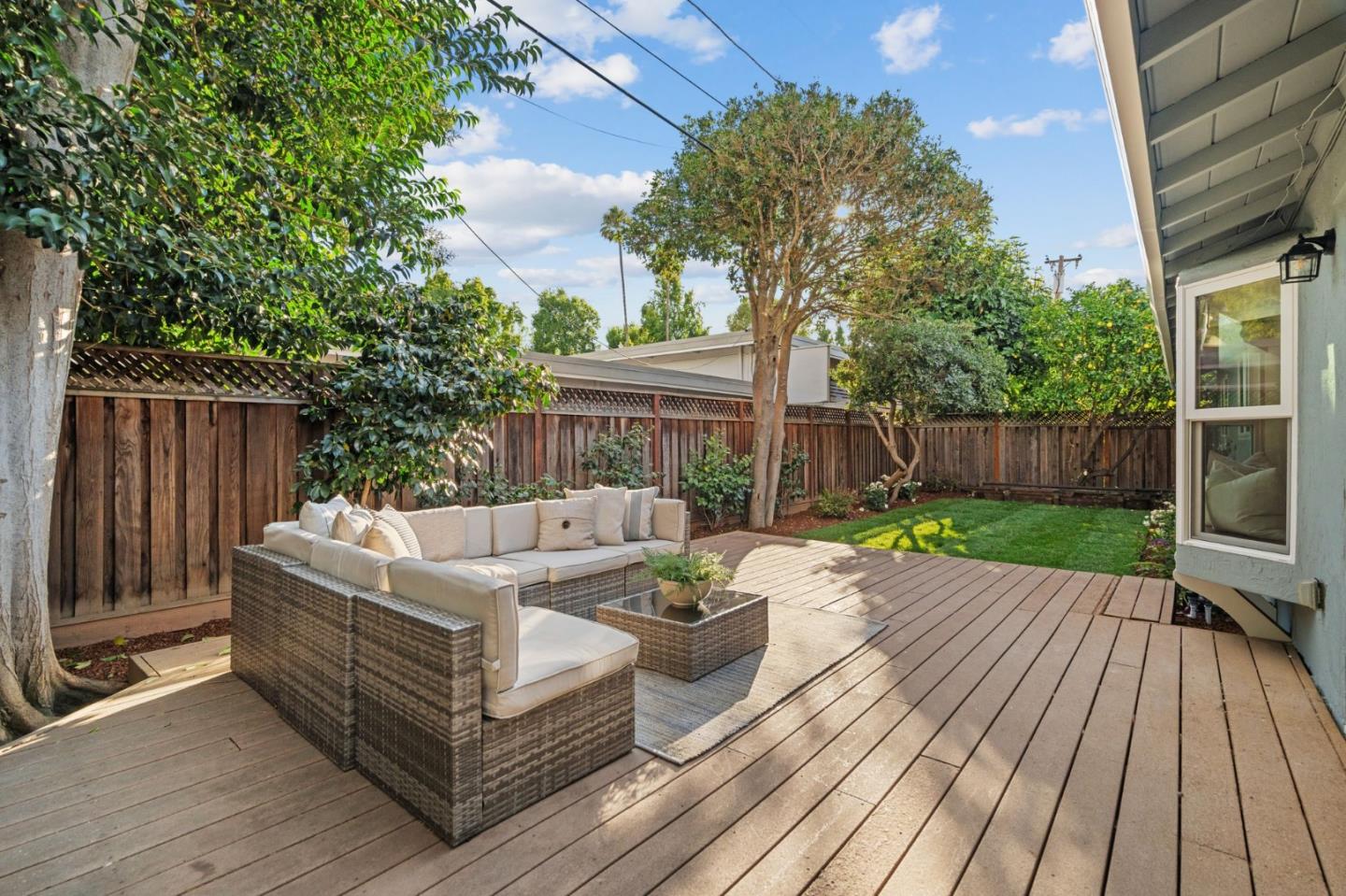 Detail Gallery Image 33 of 37 For 1106 Viscaino Ave, Sunnyvale,  CA 94086 - 3 Beds | 2 Baths