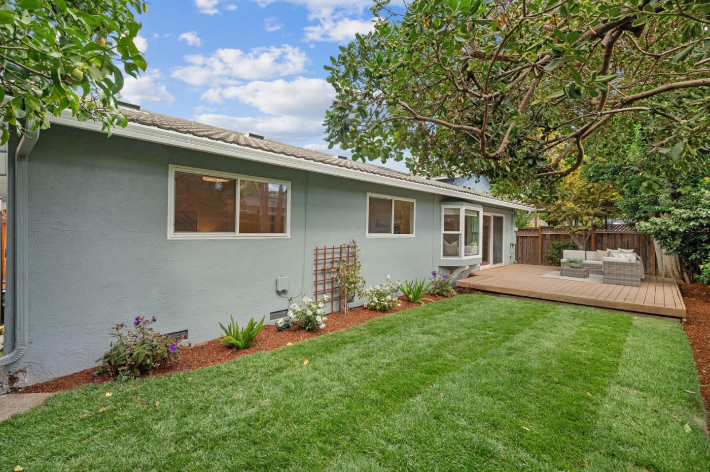 Detail Gallery Image 36 of 37 For 1106 Viscaino Ave, Sunnyvale,  CA 94086 - 3 Beds | 2 Baths