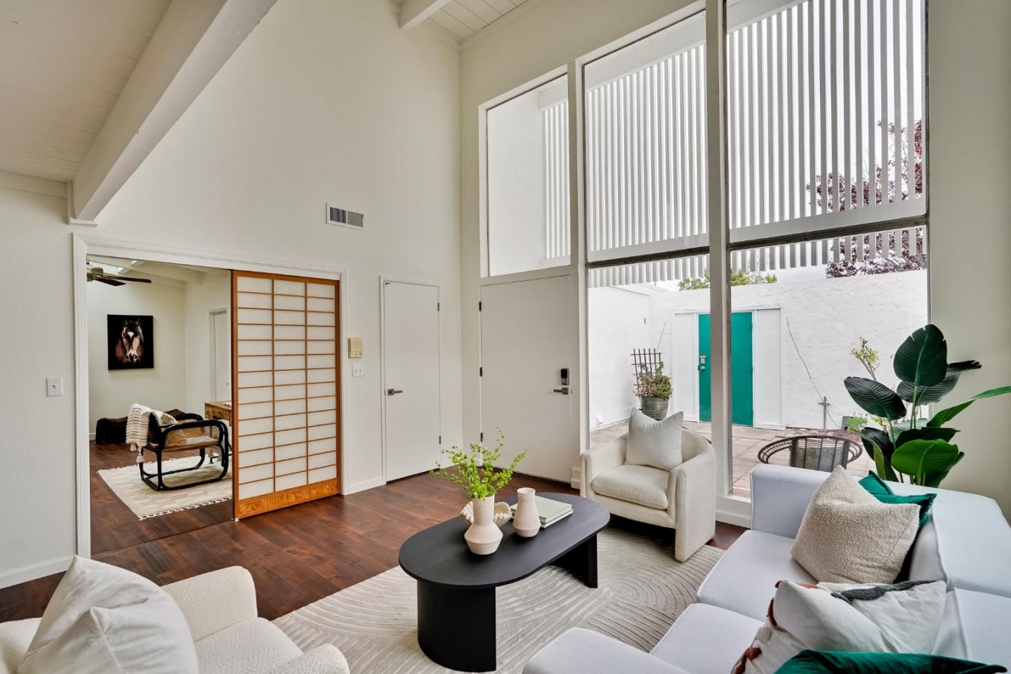 Detail Gallery Image 10 of 62 For 532 Cashmere Ct, Sunnyvale,  CA 94087 - 3 Beds | 2 Baths