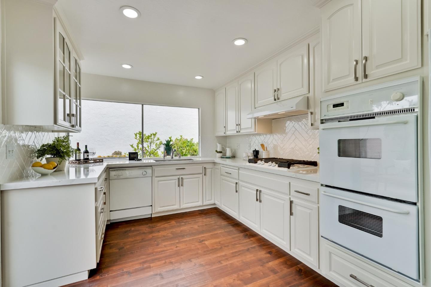 Detail Gallery Image 13 of 62 For 532 Cashmere Ct, Sunnyvale,  CA 94087 - 3 Beds | 2 Baths