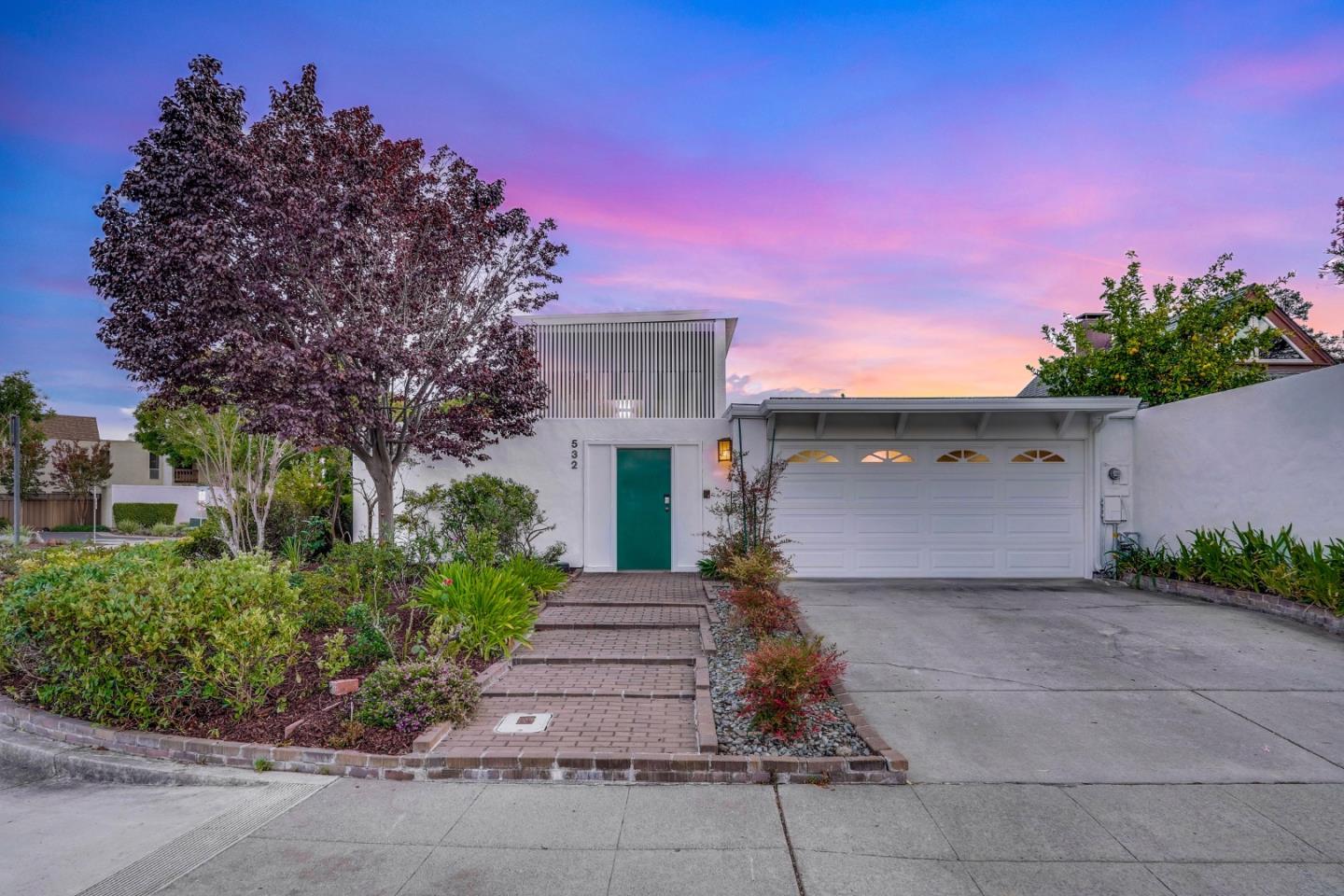 Detail Gallery Image 2 of 62 For 532 Cashmere Ct, Sunnyvale,  CA 94087 - 3 Beds | 2 Baths