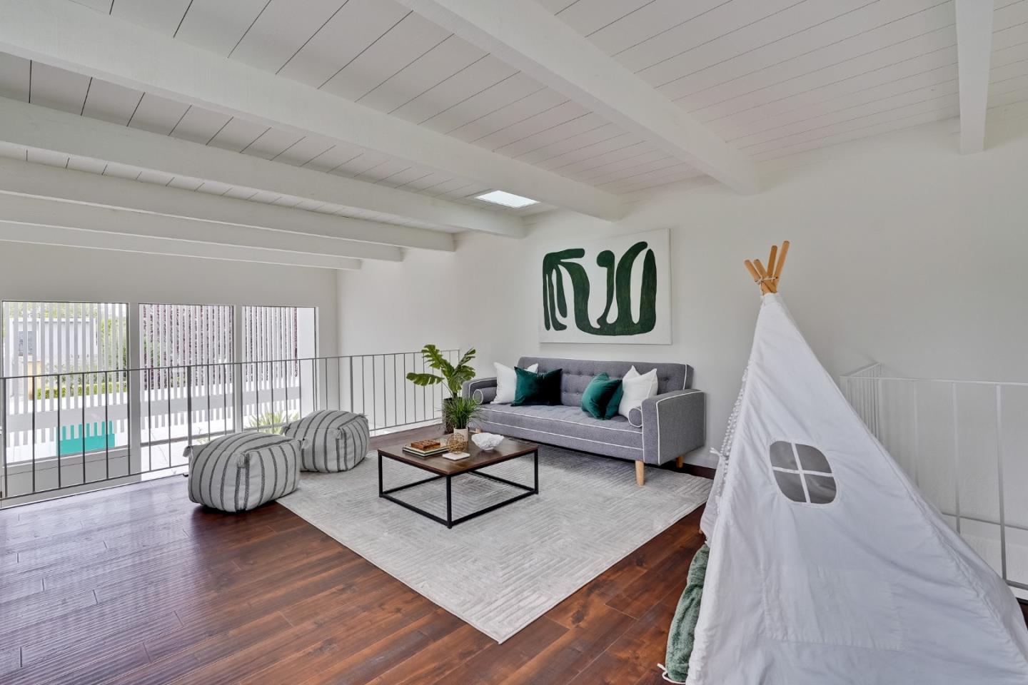 Detail Gallery Image 22 of 62 For 532 Cashmere Ct, Sunnyvale,  CA 94087 - 3 Beds | 2 Baths