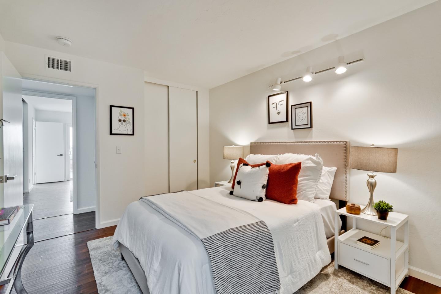 Detail Gallery Image 33 of 62 For 532 Cashmere Ct, Sunnyvale,  CA 94087 - 3 Beds | 2 Baths