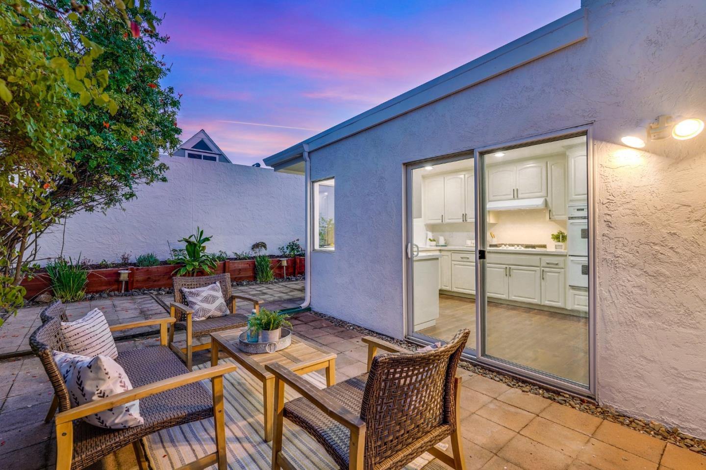 Detail Gallery Image 55 of 62 For 532 Cashmere Ct, Sunnyvale,  CA 94087 - 3 Beds | 2 Baths