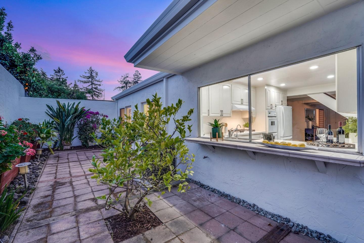 Detail Gallery Image 57 of 62 For 532 Cashmere Ct, Sunnyvale,  CA 94087 - 3 Beds | 2 Baths