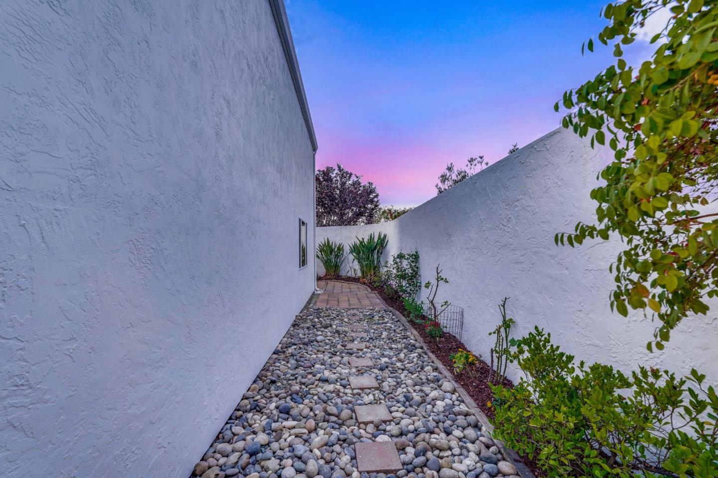 Detail Gallery Image 62 of 62 For 532 Cashmere Ct, Sunnyvale,  CA 94087 - 3 Beds | 2 Baths