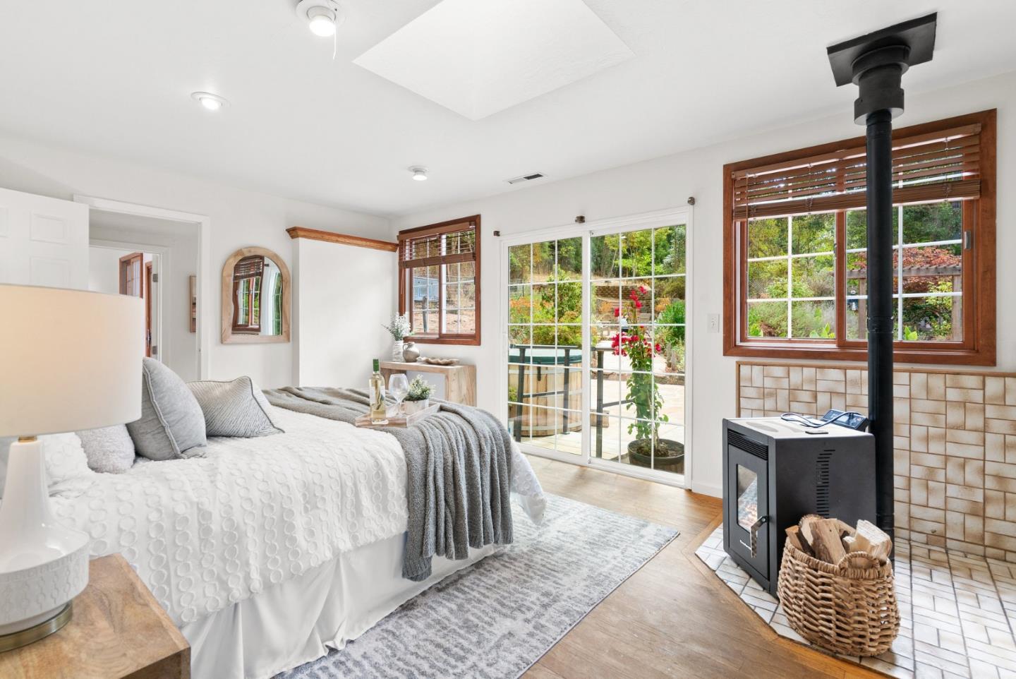 Detail Gallery Image 26 of 72 For 530 Flume Rd, Aptos,  CA 95003 - 3 Beds | 2/1 Baths