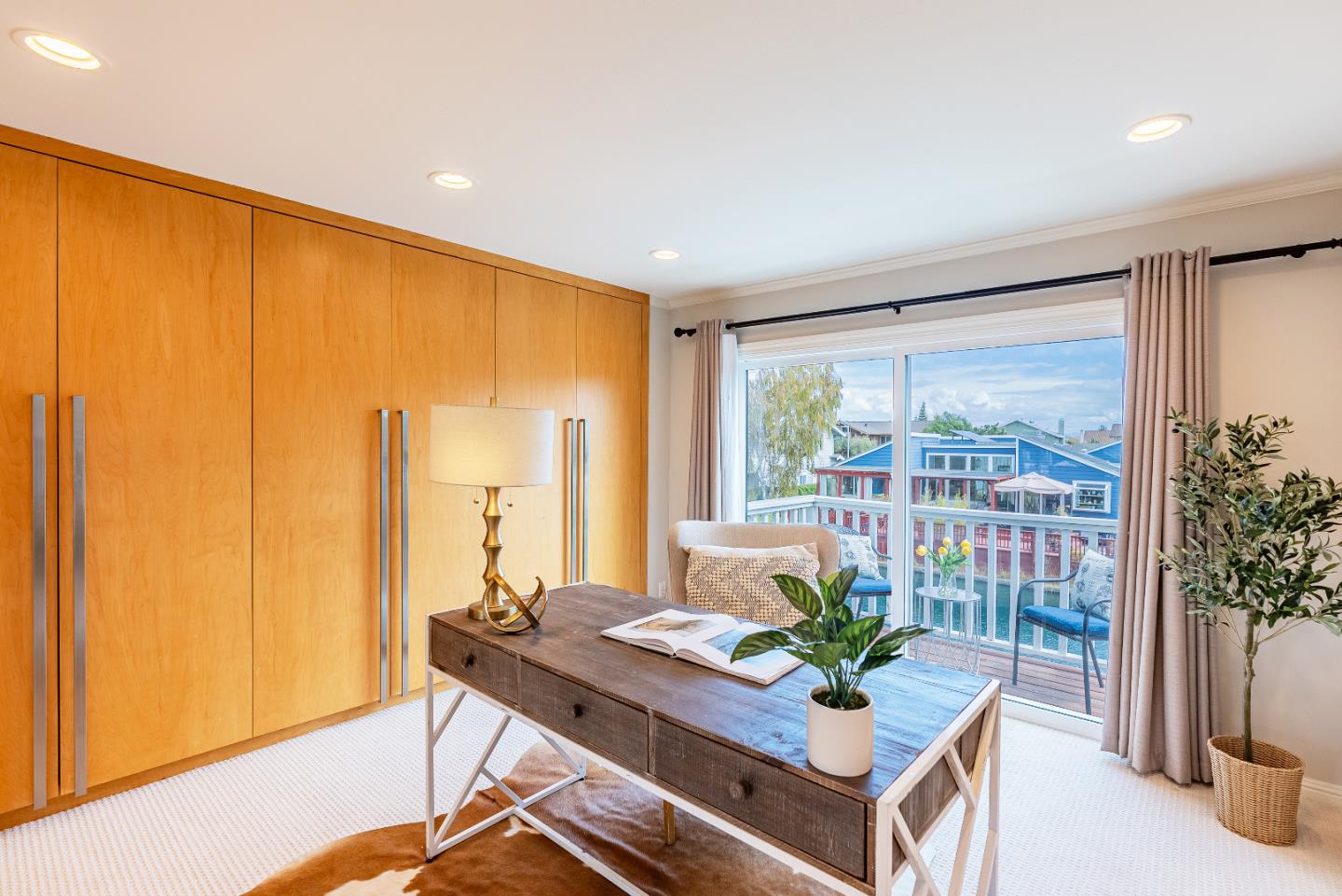 Detail Gallery Image 26 of 46 For 370 Sailfish Isle, Foster City,  CA 94404 - 4 Beds | 3 Baths