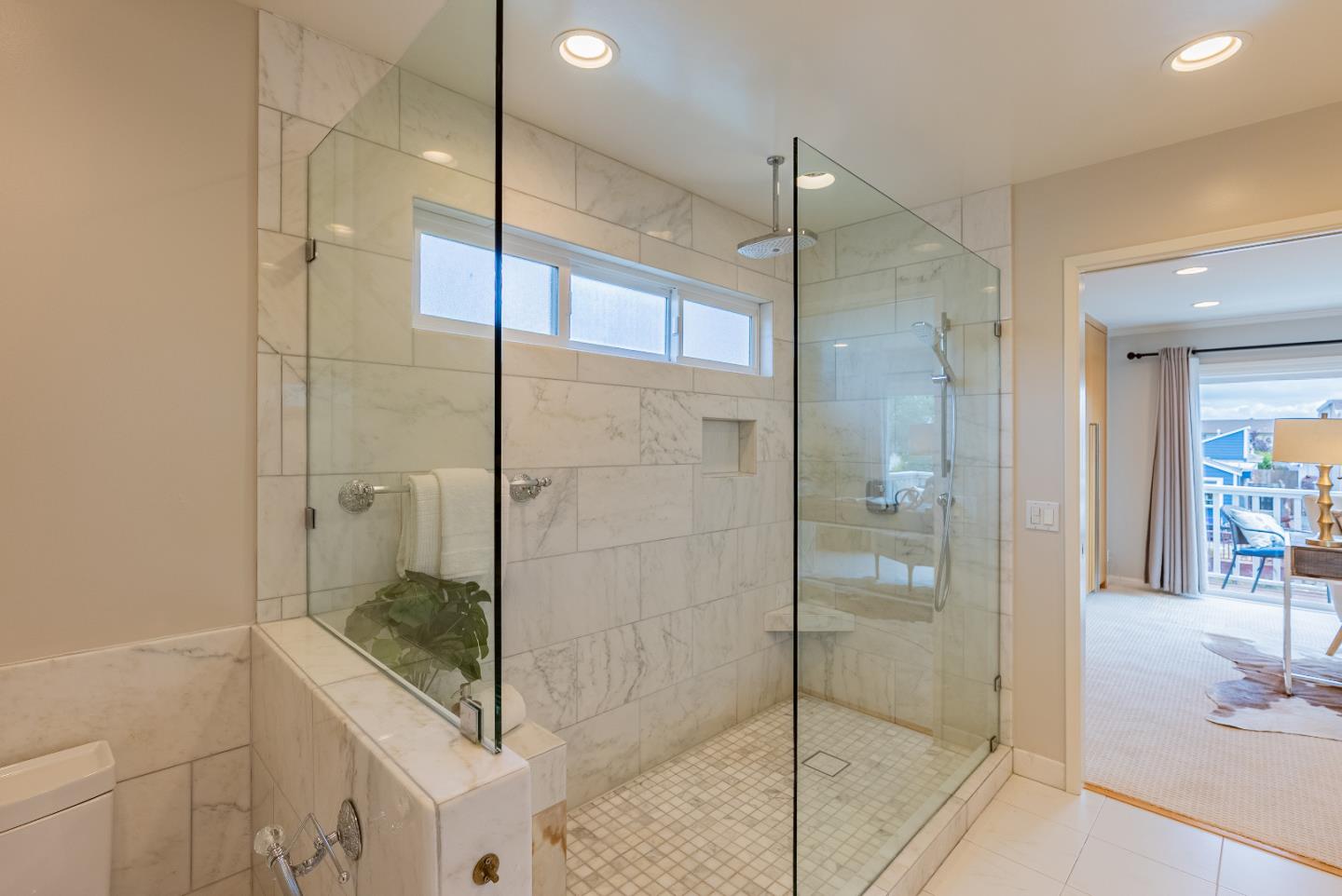 Detail Gallery Image 29 of 46 For 370 Sailfish Isle, Foster City,  CA 94404 - 4 Beds | 3 Baths