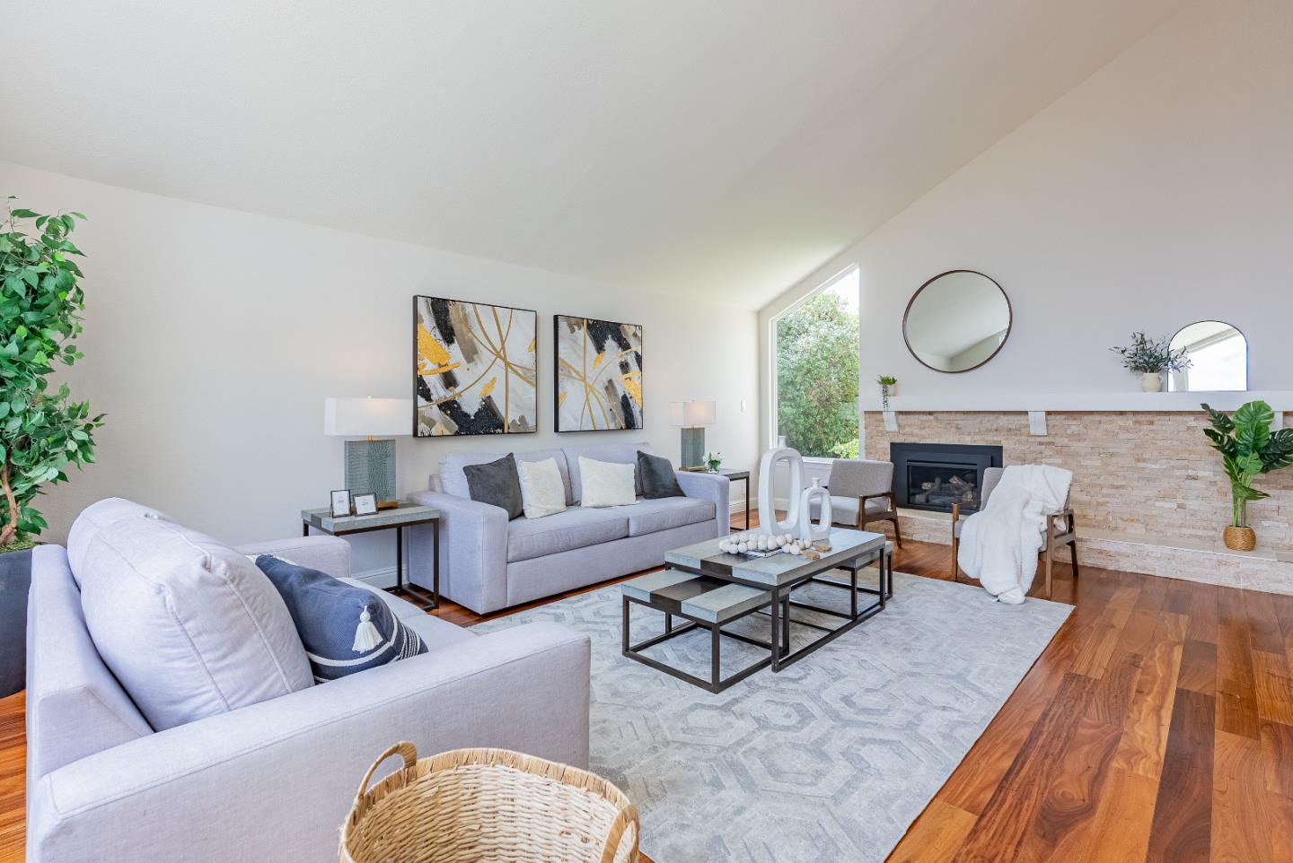 Detail Gallery Image 6 of 46 For 370 Sailfish Isle, Foster City,  CA 94404 - 4 Beds | 3 Baths