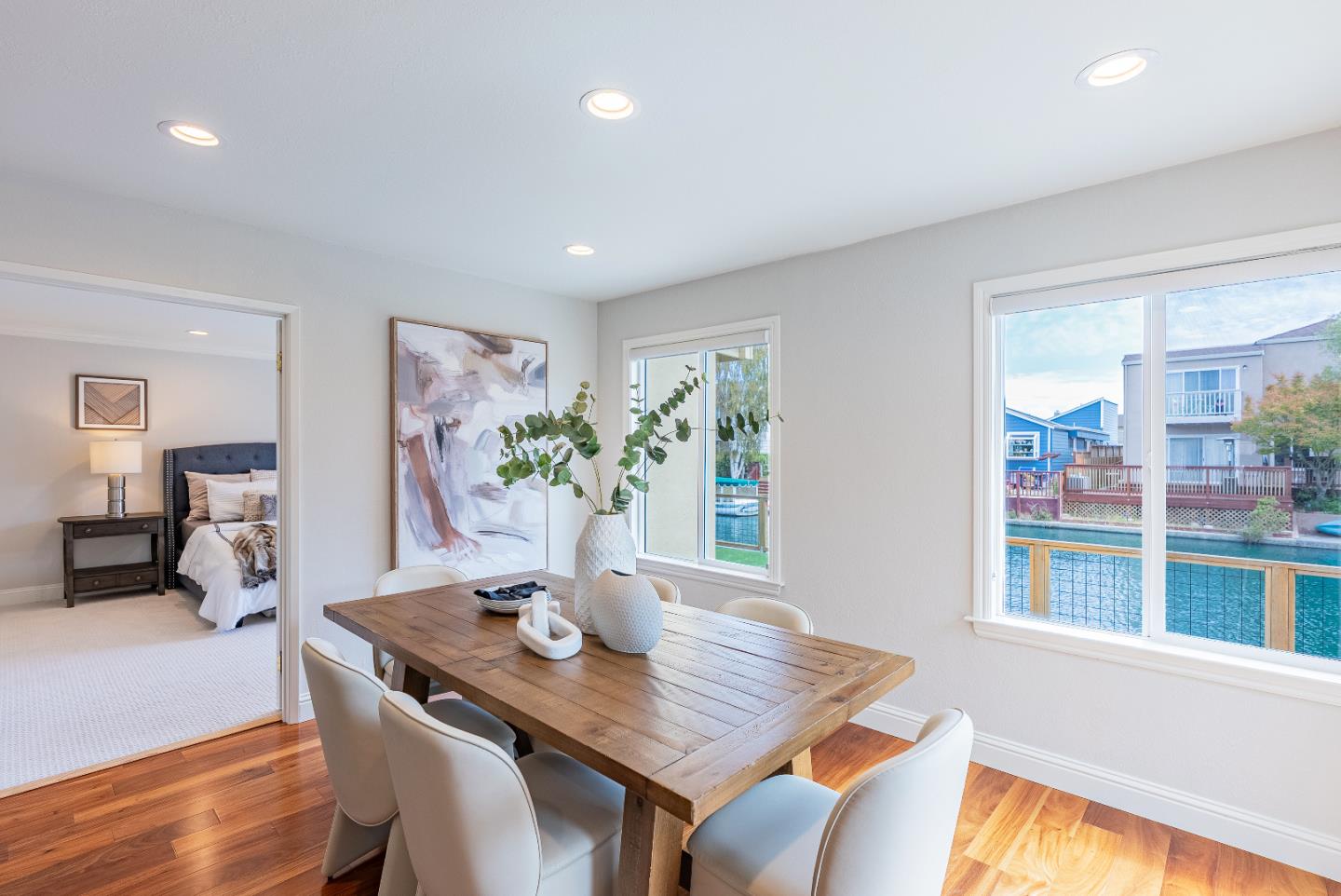Detail Gallery Image 9 of 46 For 370 Sailfish Isle, Foster City,  CA 94404 - 4 Beds | 3 Baths