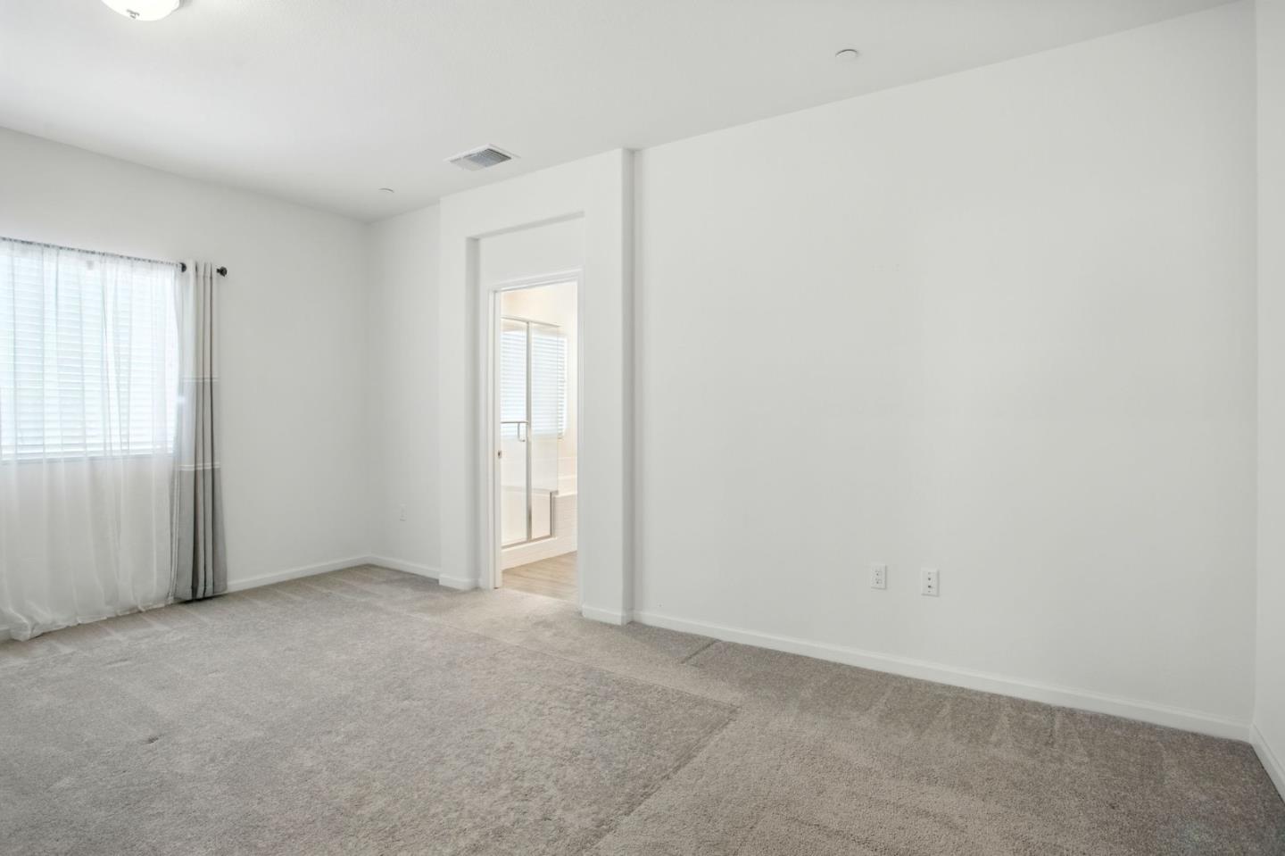 Detail Gallery Image 26 of 46 For 2061 Doncaster Ct, Olivehurst,  CA 95961 - 3 Beds | 2 Baths