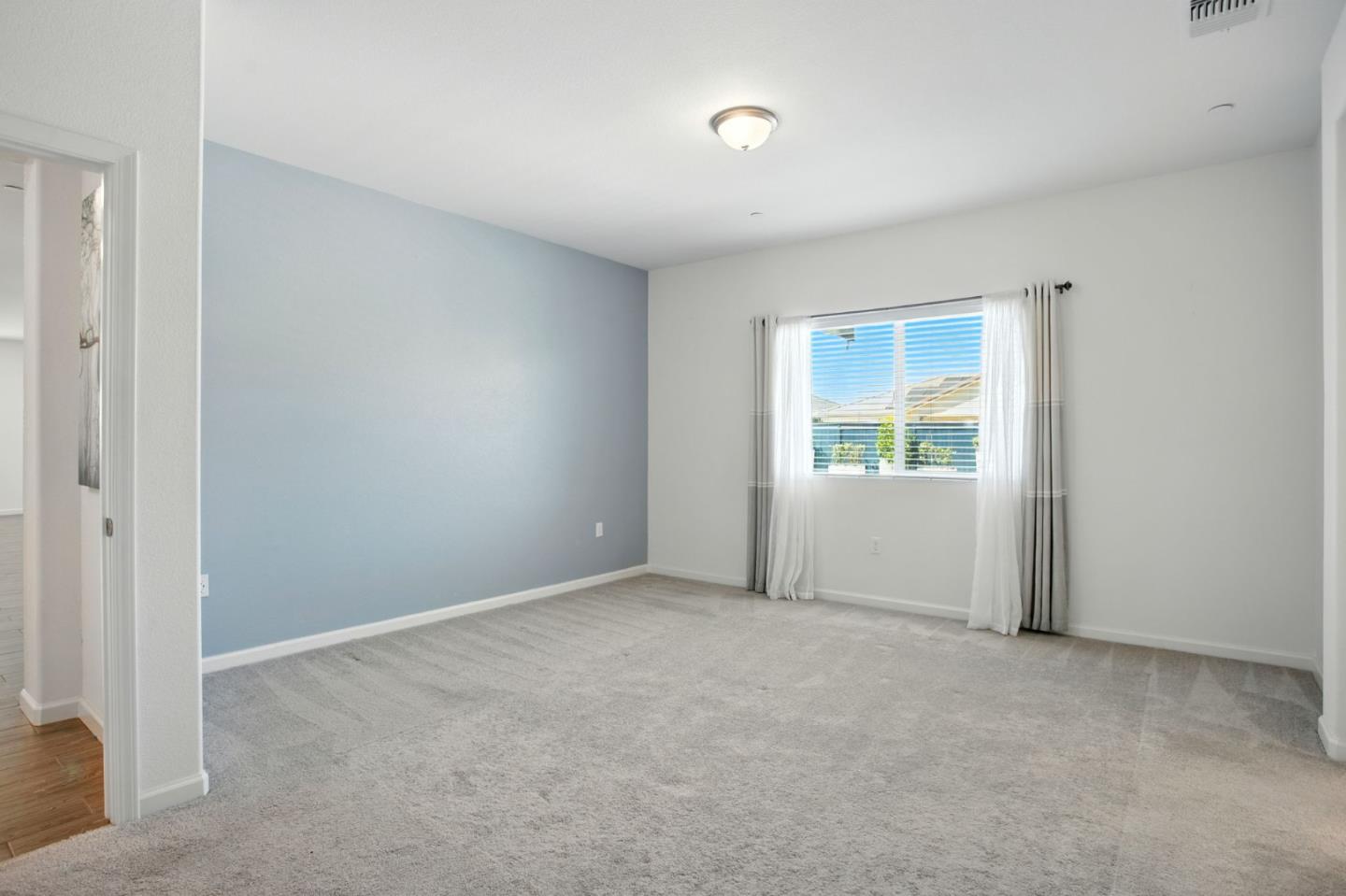 Detail Gallery Image 27 of 46 For 2061 Doncaster Ct, Olivehurst,  CA 95961 - 3 Beds | 2 Baths