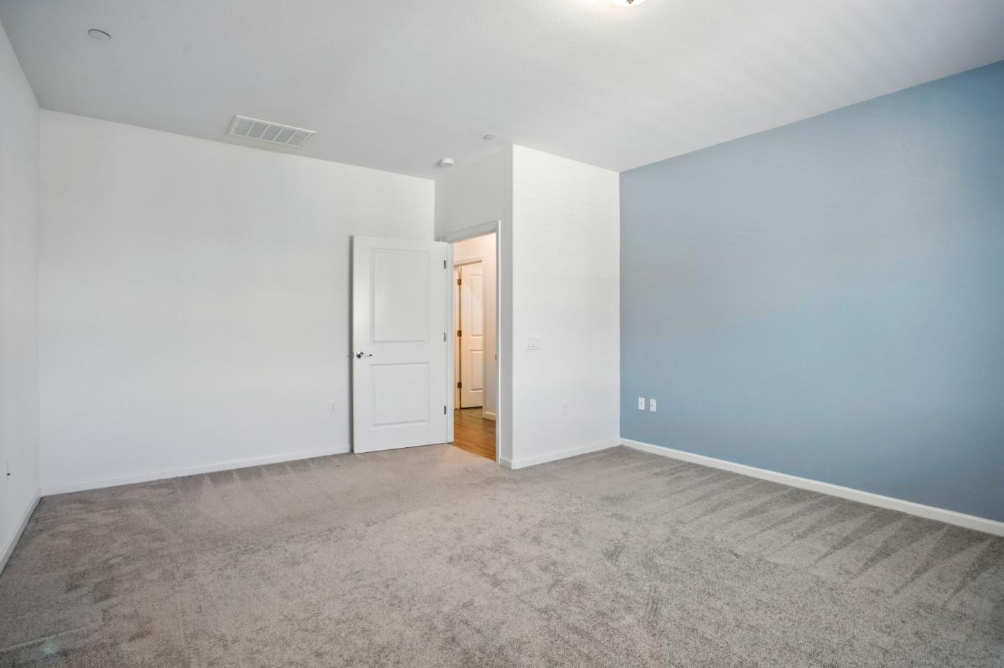 Detail Gallery Image 28 of 46 For 2061 Doncaster Ct, Olivehurst,  CA 95961 - 3 Beds | 2 Baths