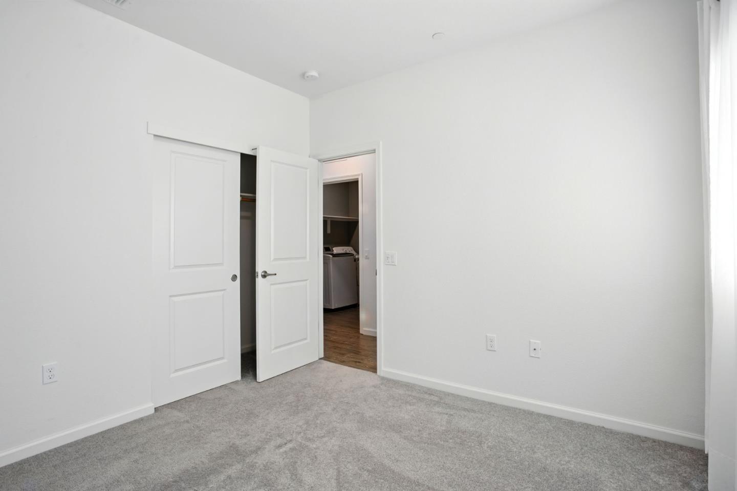 Detail Gallery Image 35 of 46 For 2061 Doncaster Ct, Olivehurst,  CA 95961 - 3 Beds | 2 Baths