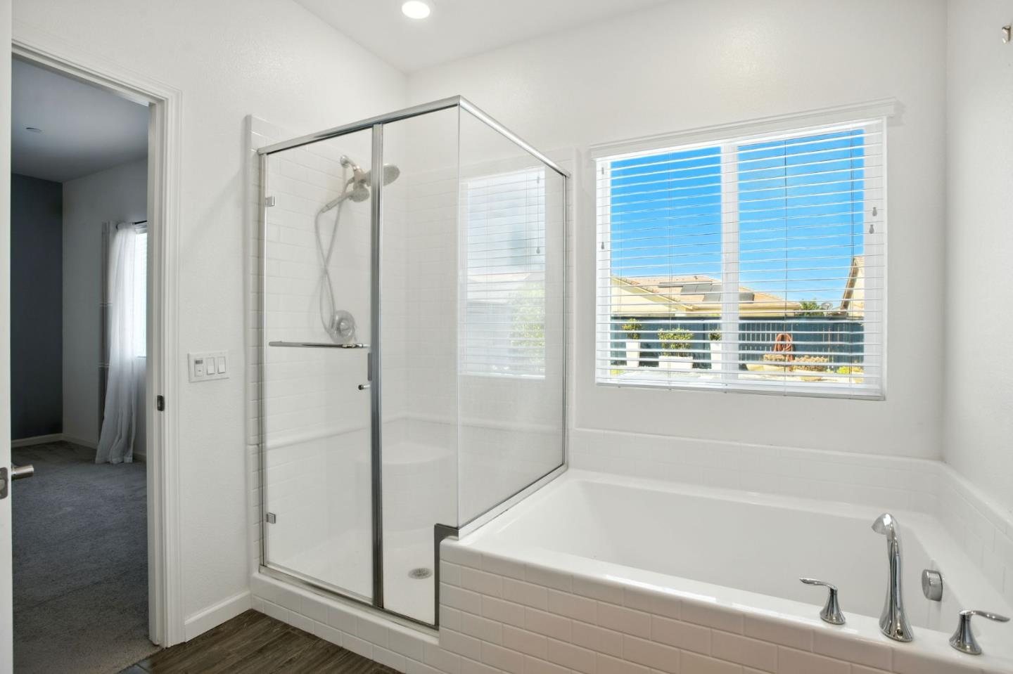Detail Gallery Image 36 of 46 For 2061 Doncaster Ct, Olivehurst,  CA 95961 - 3 Beds | 2 Baths