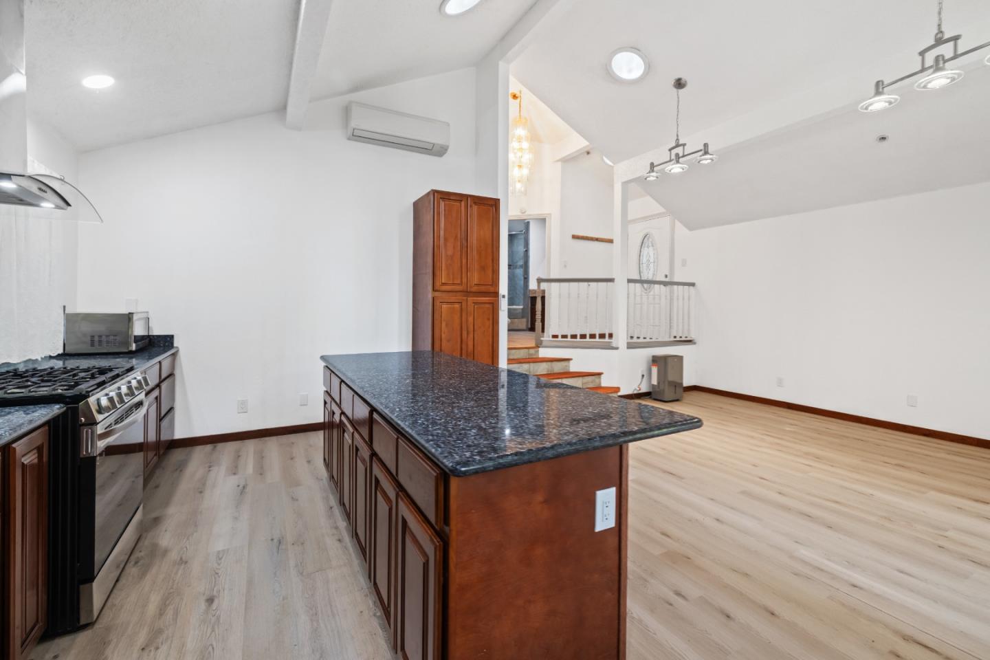 Detail Gallery Image 11 of 25 For 359 Redwood Rd, Felton,  CA 95018 - 1 Beds | 1 Baths