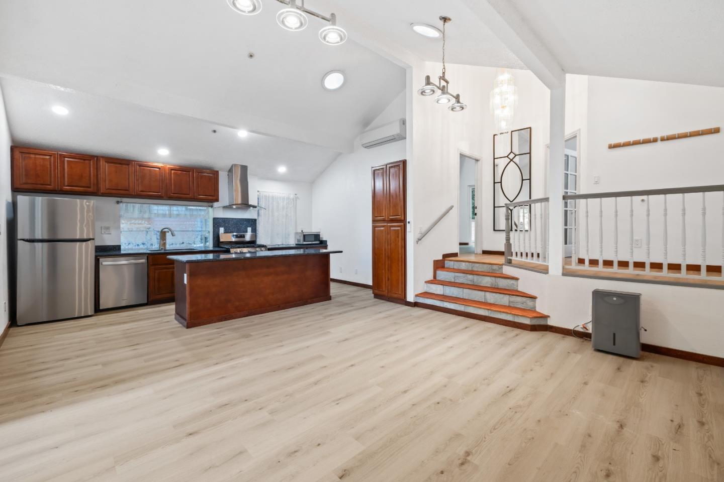 Detail Gallery Image 9 of 25 For 359 Redwood Rd, Felton,  CA 95018 - 1 Beds | 1 Baths