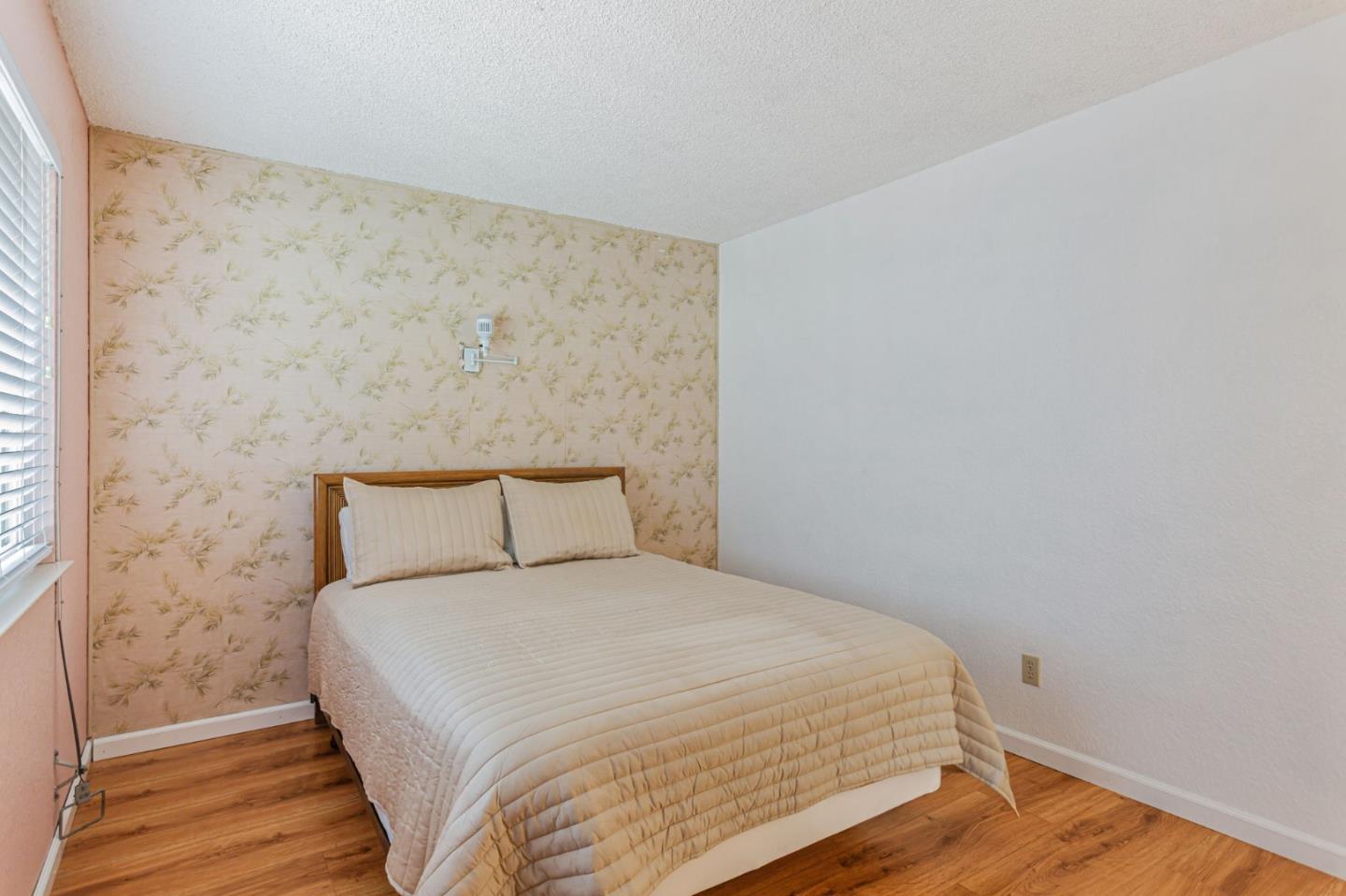 Detail Gallery Image 10 of 22 For 290 Riverview Dr, Vallejo,  CA 94589 - 3 Beds | 2 Baths