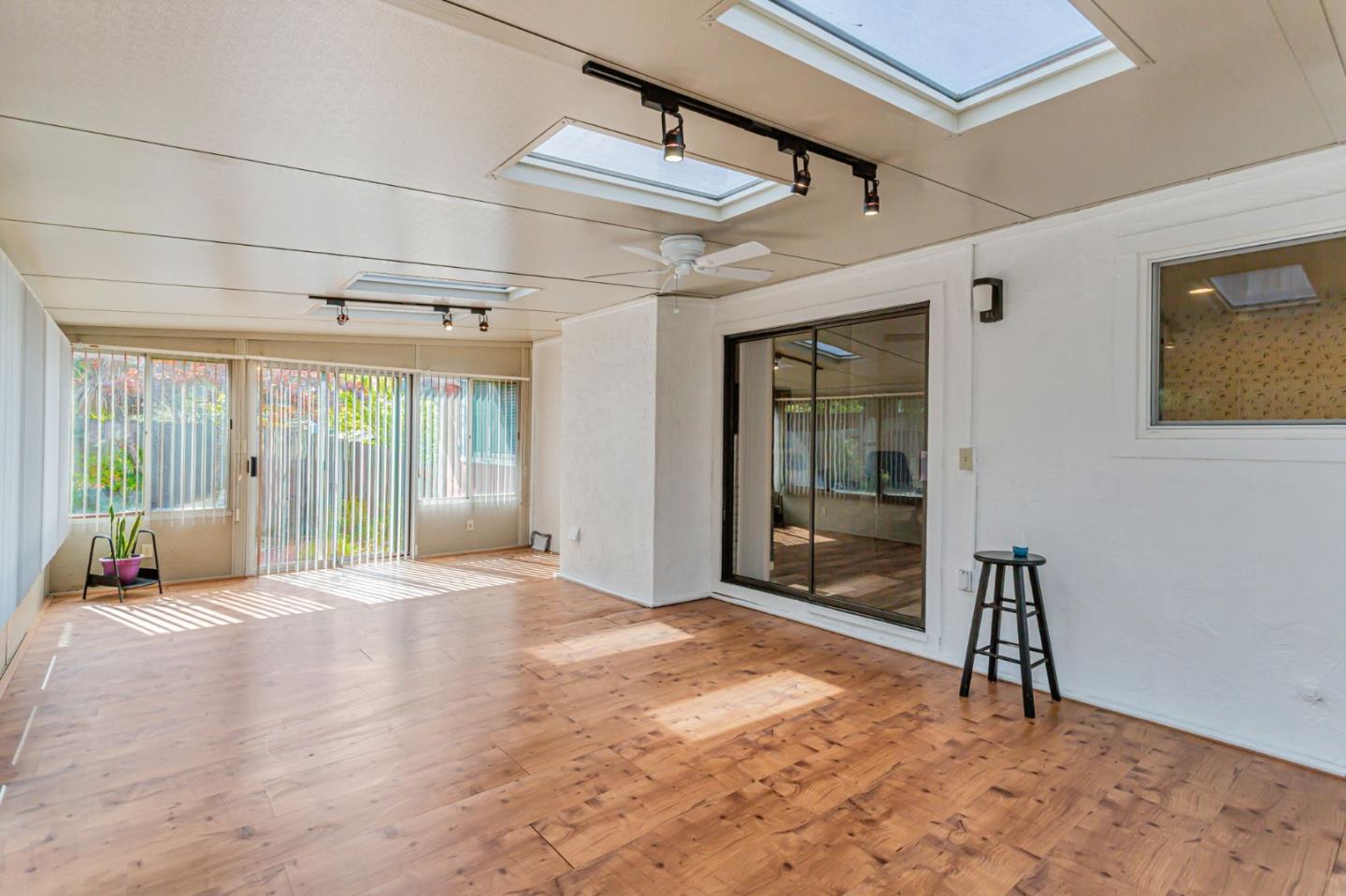 Detail Gallery Image 16 of 22 For 290 Riverview Dr, Vallejo,  CA 94589 - 3 Beds | 2 Baths