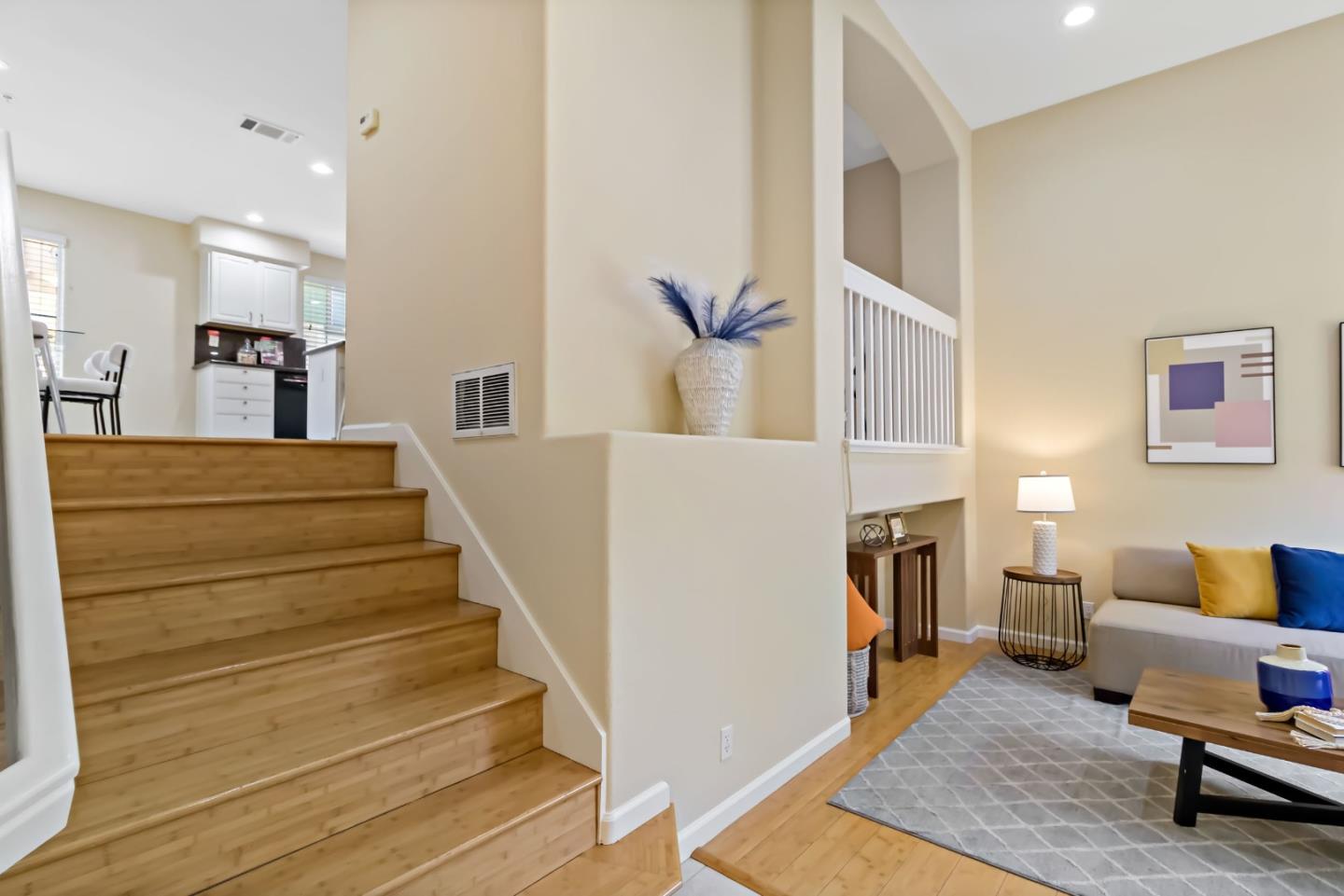 Detail Gallery Image 11 of 57 For 3114 Pinot Grigio, San Jose,  CA 95135 - 3 Beds | 2/1 Baths