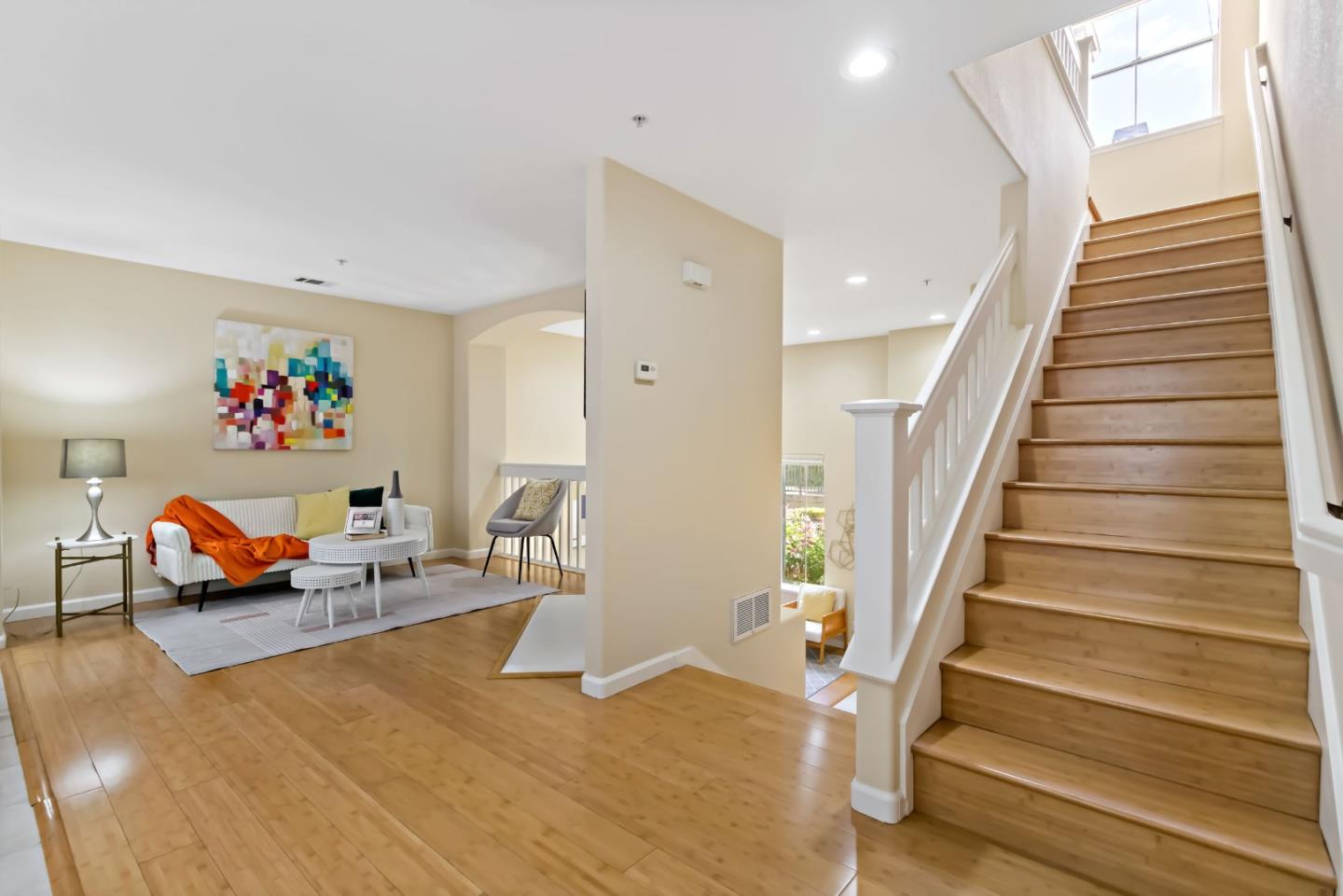 Detail Gallery Image 13 of 57 For 3114 Pinot Grigio, San Jose,  CA 95135 - 3 Beds | 2/1 Baths