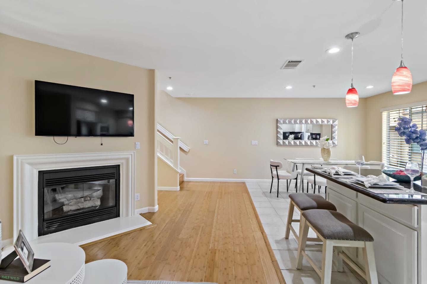 Detail Gallery Image 21 of 57 For 3114 Pinot Grigio, San Jose,  CA 95135 - 3 Beds | 2/1 Baths