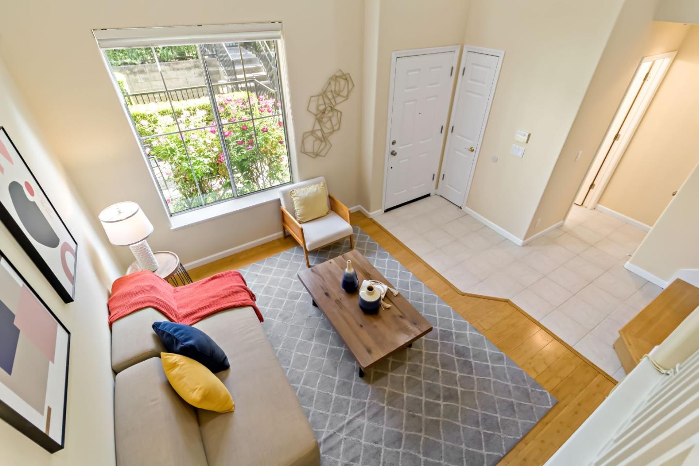 Detail Gallery Image 4 of 57 For 3114 Pinot Grigio, San Jose,  CA 95135 - 3 Beds | 2/1 Baths