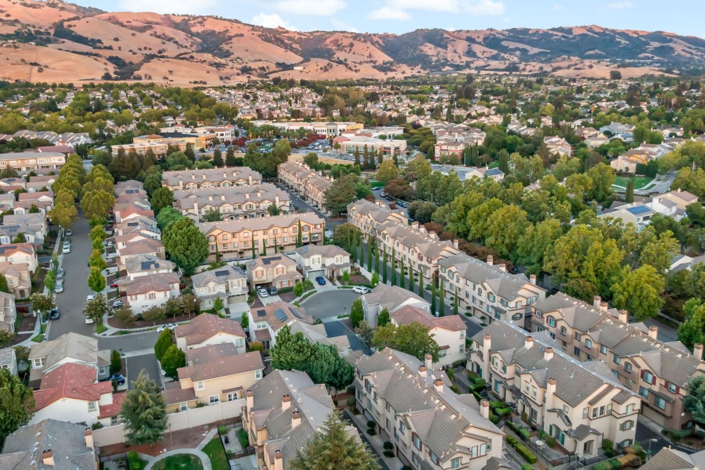 Detail Gallery Image 53 of 57 For 3114 Pinot Grigio, San Jose,  CA 95135 - 3 Beds | 2/1 Baths