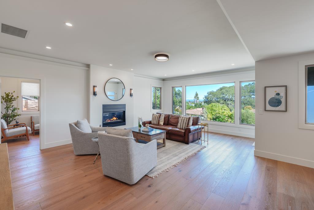 Detail Gallery Image 10 of 48 For 1310 Escalona Dr, Santa Cruz,  CA 95060 - 4 Beds | 3/1 Baths
