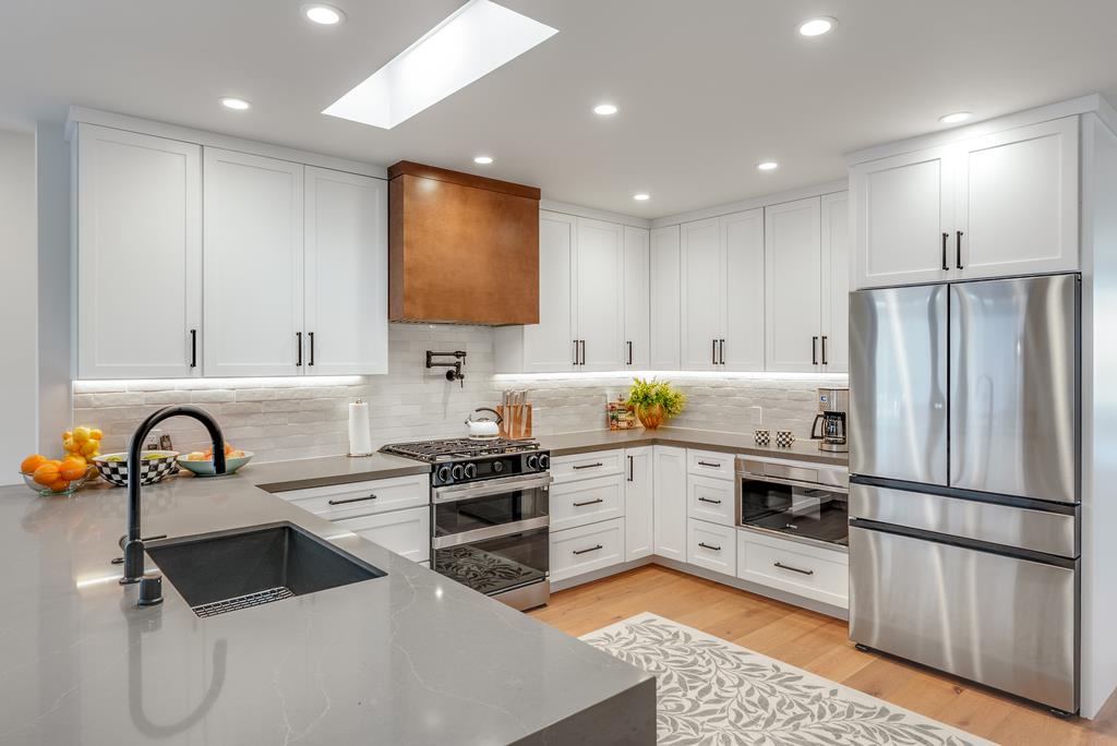 Detail Gallery Image 17 of 48 For 1310 Escalona Dr, Santa Cruz,  CA 95060 - 4 Beds | 3/1 Baths