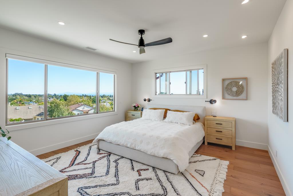 Detail Gallery Image 23 of 48 For 1310 Escalona Dr, Santa Cruz,  CA 95060 - 4 Beds | 3/1 Baths
