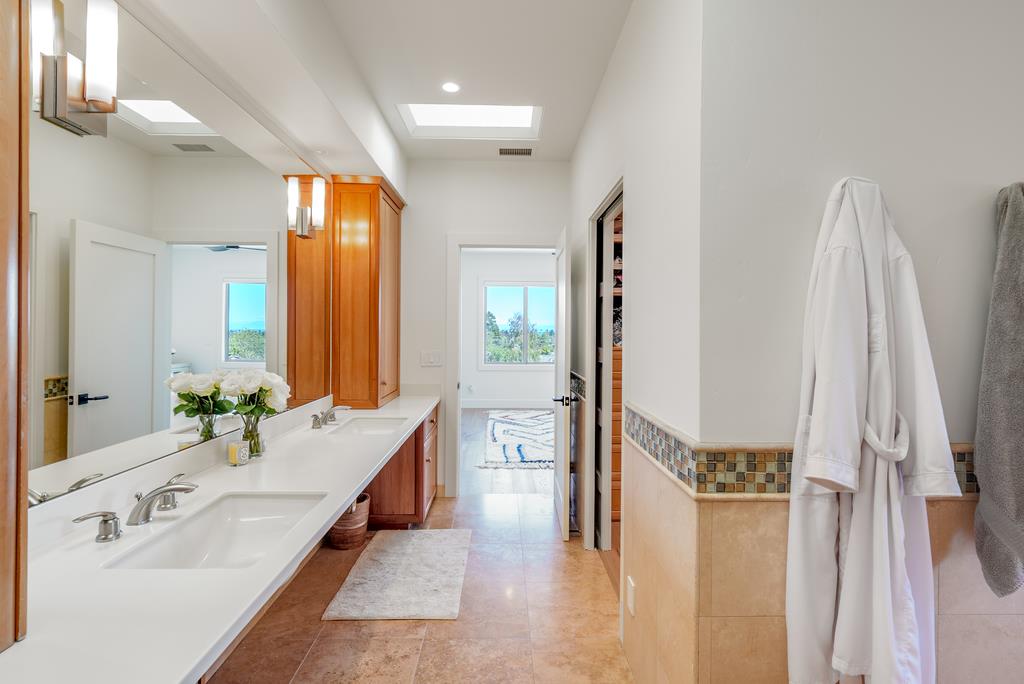 Detail Gallery Image 29 of 48 For 1310 Escalona Dr, Santa Cruz,  CA 95060 - 4 Beds | 3/1 Baths