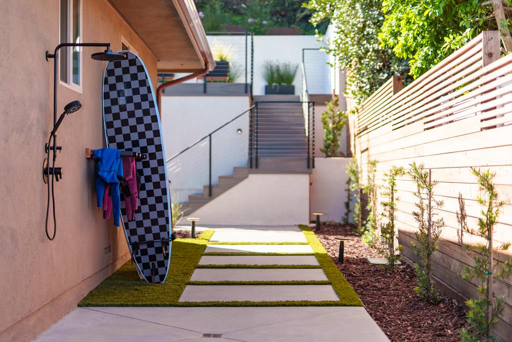 Detail Gallery Image 46 of 48 For 1310 Escalona Dr, Santa Cruz,  CA 95060 - 4 Beds | 3/1 Baths