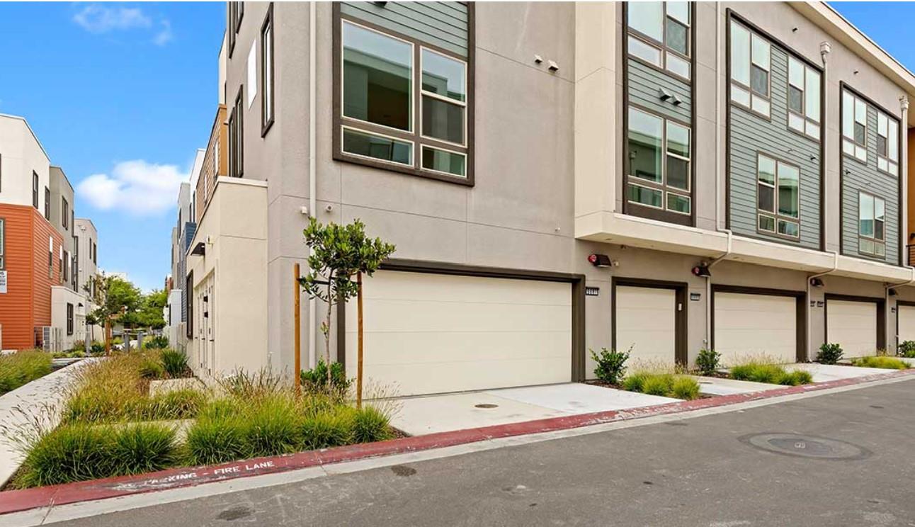 Detail Gallery Image 4 of 33 For 6681 Optimum Loop, San Jose,  CA 95119 - 3 Beds | 3 Baths