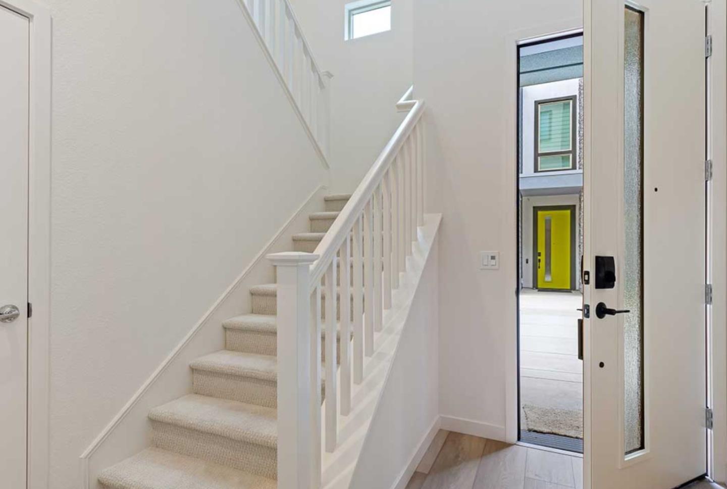 Detail Gallery Image 6 of 33 For 6681 Optimum Loop, San Jose,  CA 95119 - 3 Beds | 3 Baths