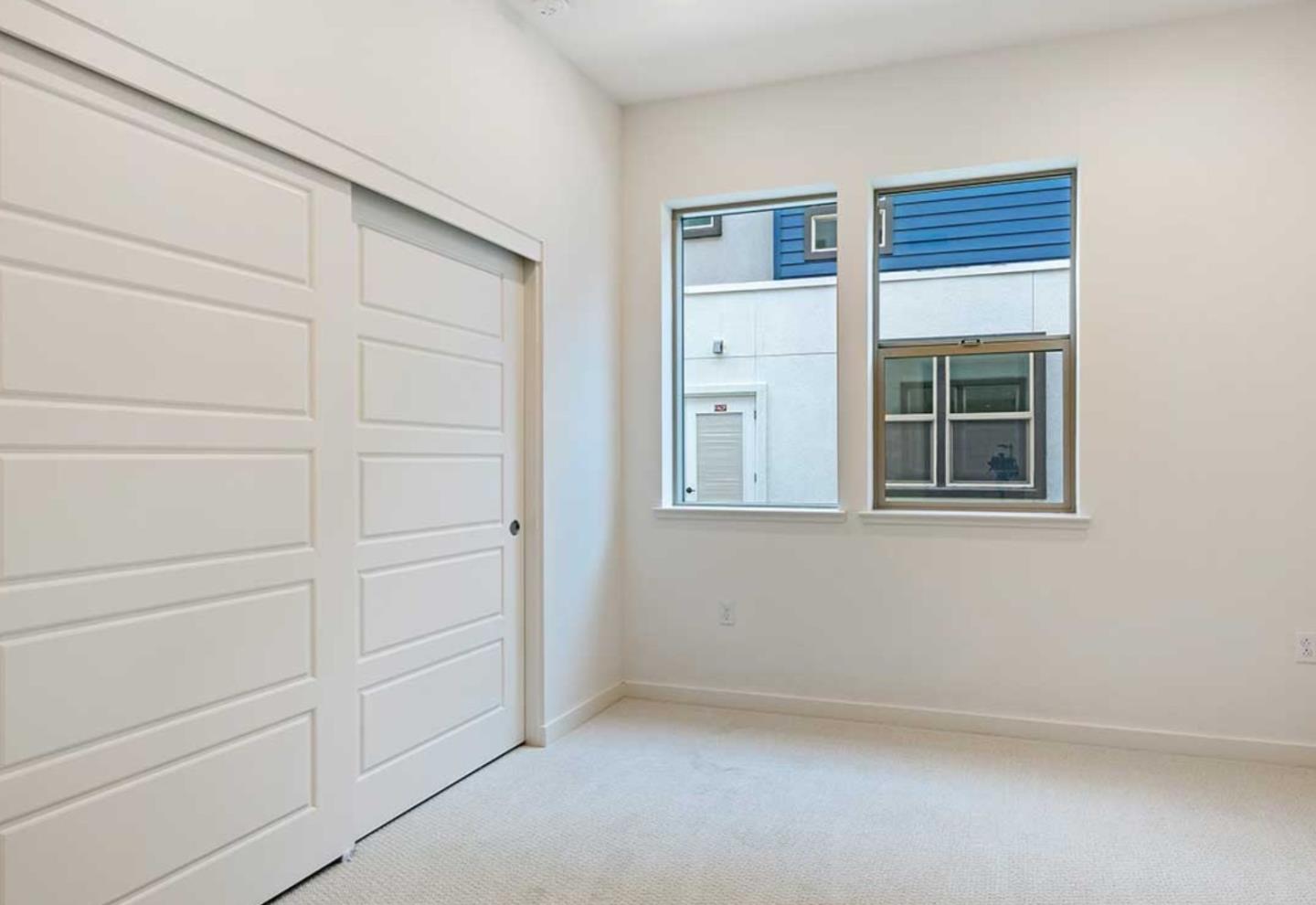 Detail Gallery Image 7 of 33 For 6681 Optimum Loop, San Jose,  CA 95119 - 3 Beds | 3 Baths