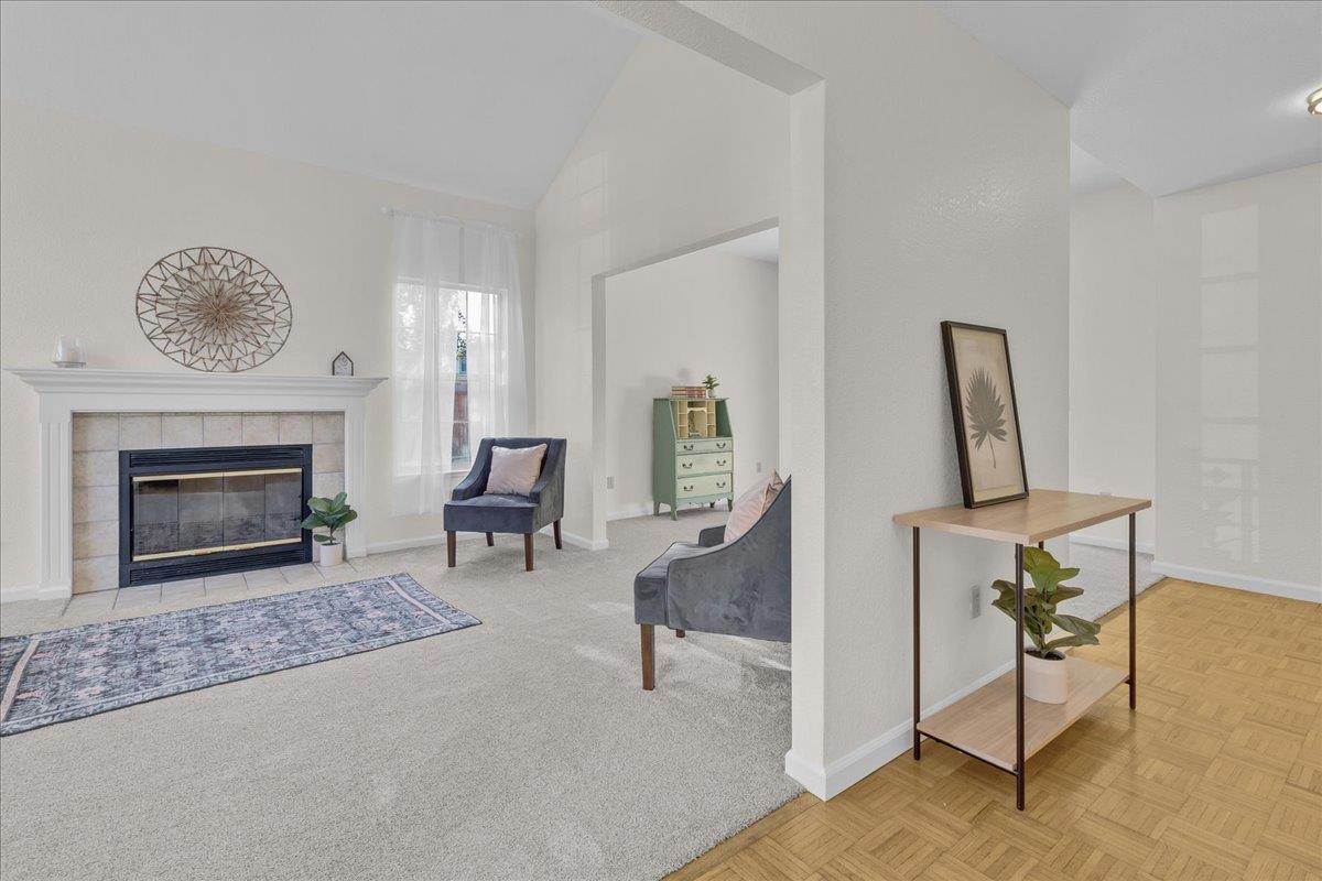 Detail Gallery Image 5 of 34 For 18 Suffield Cir, Salinas,  CA 93906 - 4 Beds | 2/1 Baths