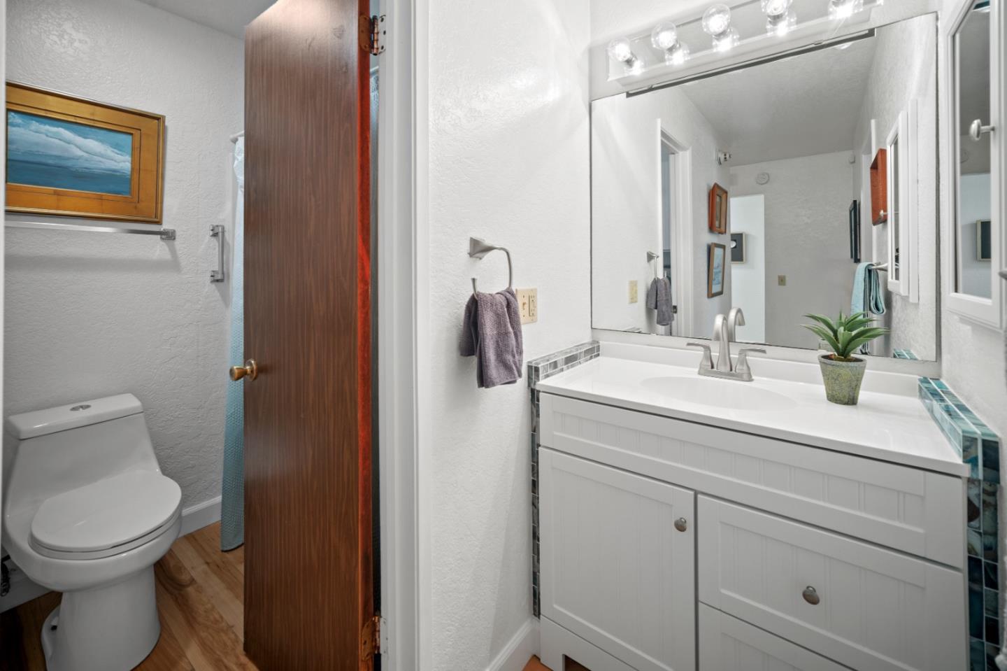 Detail Gallery Image 18 of 29 For 250 Forest Ridge Rd #45,  Monterey,  CA 93940 - 2 Beds | 1 Baths